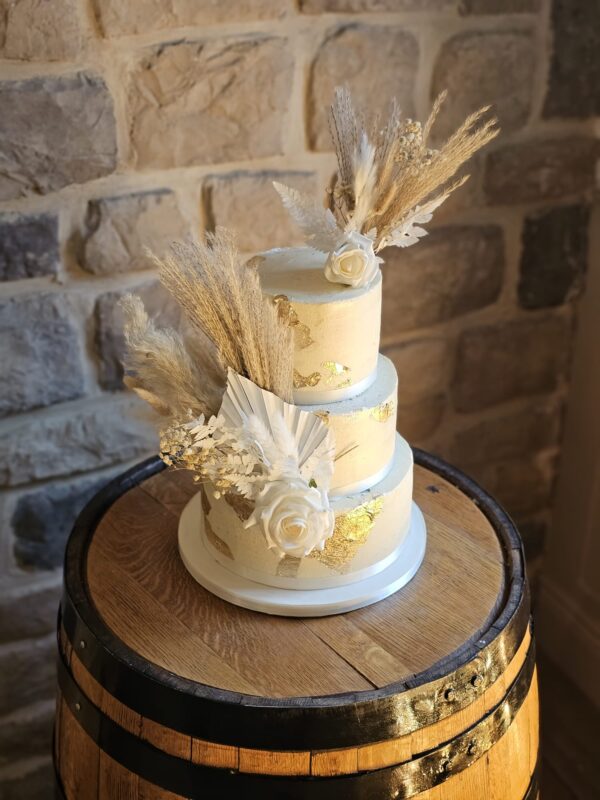 Naked or semi-naked wedding cake - Image 2